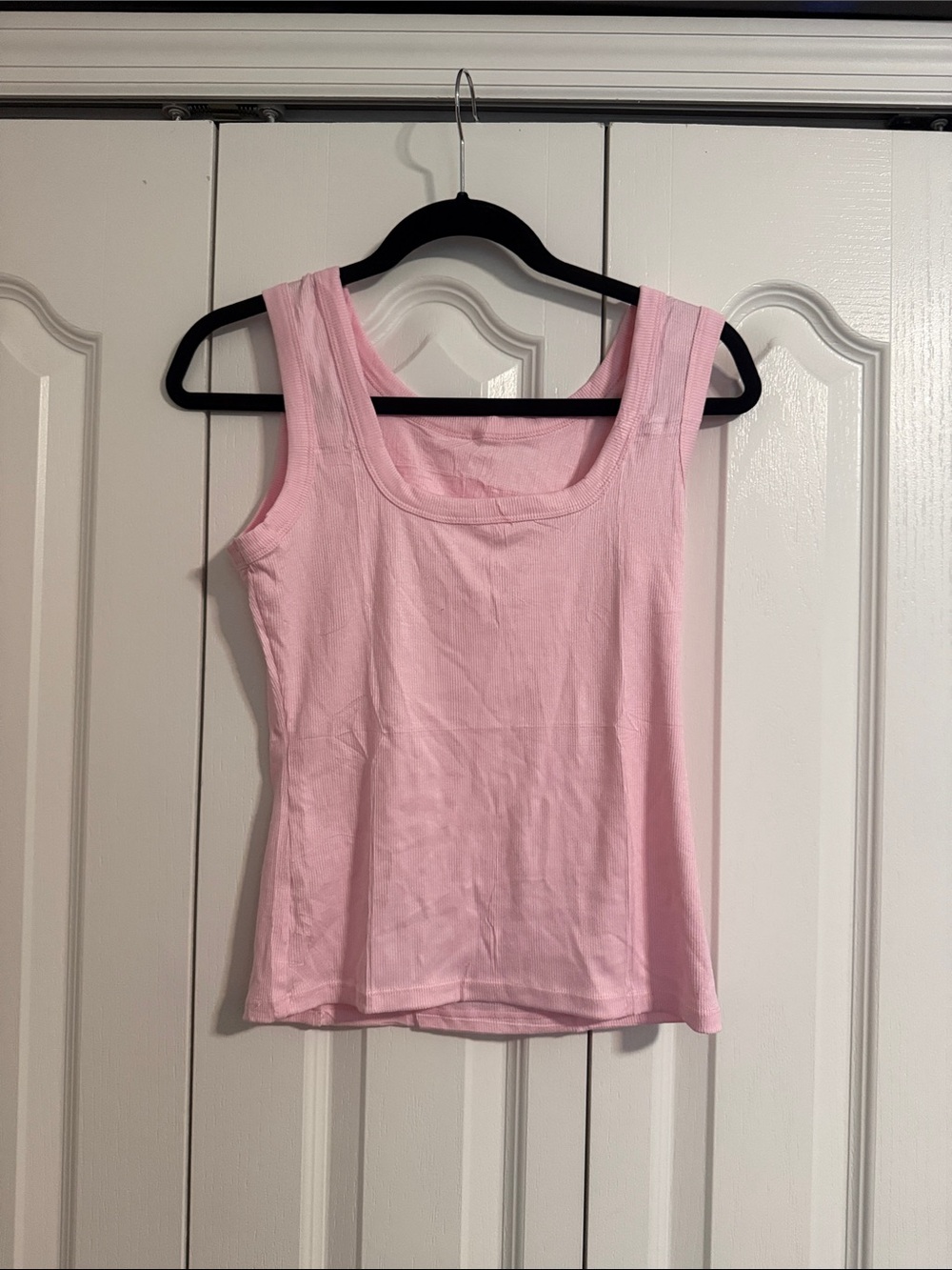Amazon Essentials Light Pink Scoop Neck Tank Top